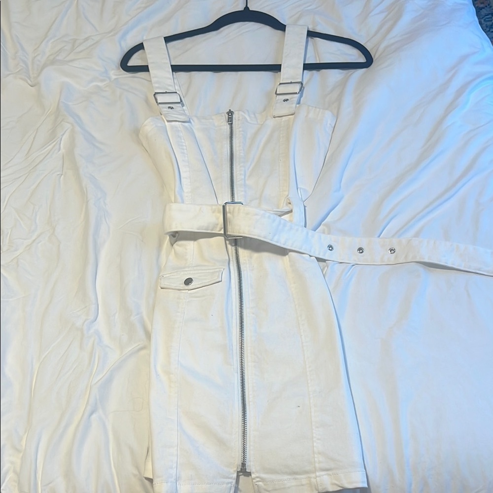 White Zippered Dress with Belt